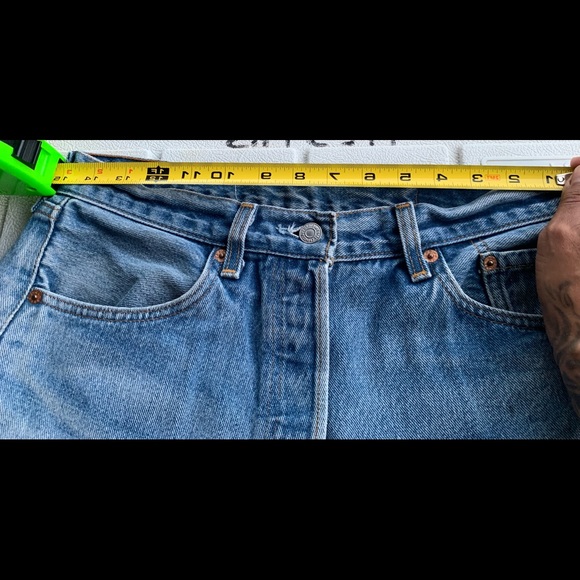 Levi’s 501 denim shorts - Picture 7 of 10